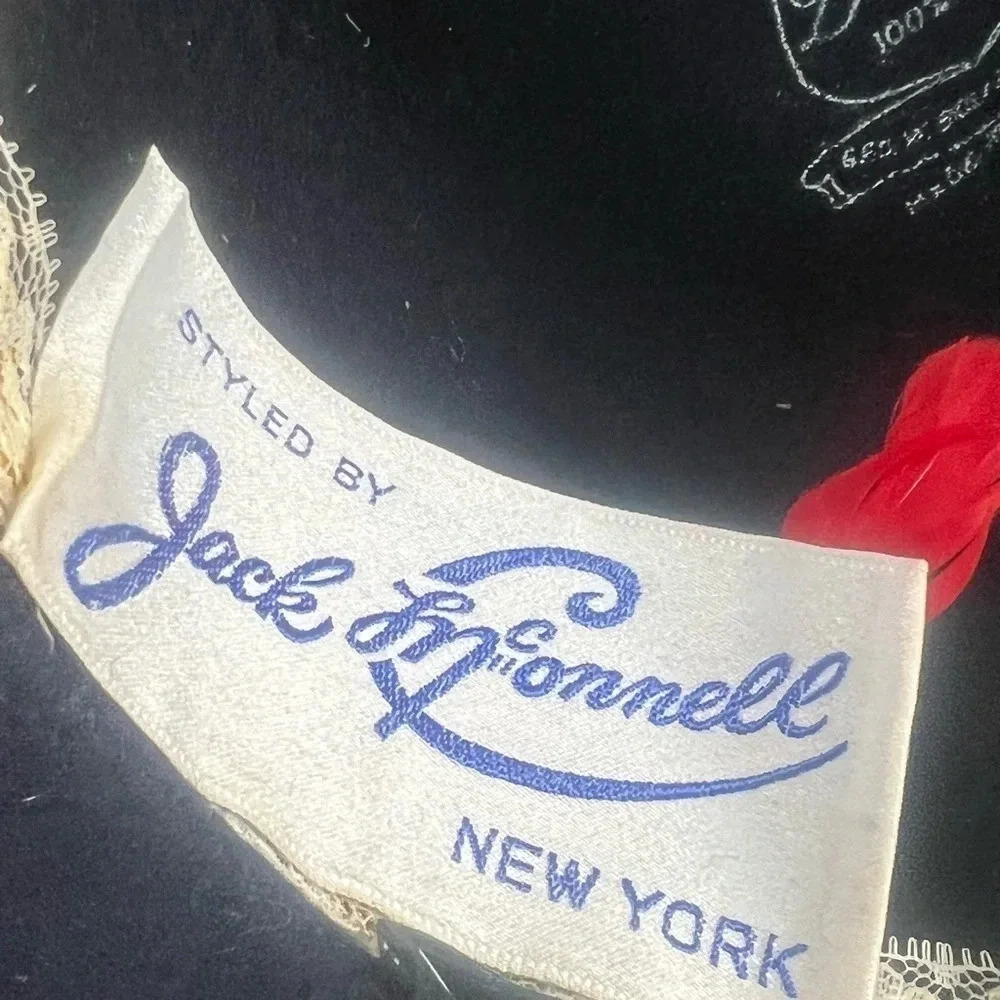Jack McConnell Vintage Doeskin Exotic Felt 100% Wool Feathered Couture Hat - Picture 14 of 16